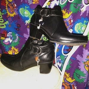 Heeled bootie